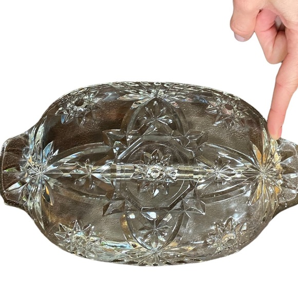 Rare Vintage Clear Carved Glass Pickle, Condiment or Serving Dish. - Picture 10 of 14